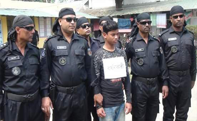 বাক প্রতিবন্ধী কিশোরী ধর্ষণ মামলার ওয়ারেন্টভুক্ত আসামী আটক