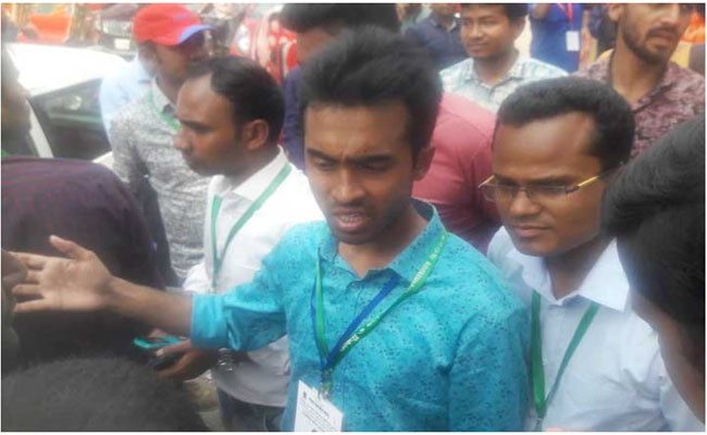 ছাত্রলীগের নিয়ন্ত্রণে নির্বাচনের পরিবেশ: ভিপি প্রার্থী মোস্তাফিজ