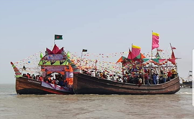 চরফ্যাশনে জাটকা সংরক্ষণ সপ্তাহ উপলক্ষে আলোচনা সভা ও নৌ-র‌্যালি