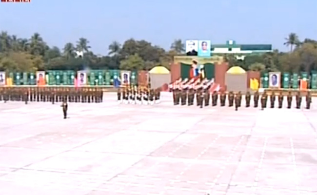 রাজশাহীতে চলছে বাংলাদেশ রেজিমেন্টের জাতীয় পতাকা উত্তোলন অনুষ্ঠান