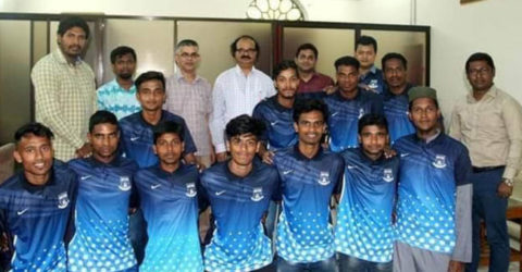 আন্তঃবিশ্ববিদ্যালয় ফুটবল প্রতিযোগিতায় জবি দলের অংশগ্রহন
