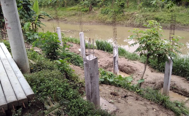 পানি উন্নয়ন বোর্ডের জমি দখল করে পাকাস্থাপনা নির্মাণ বন্ধ করল কর্তৃপক্ষ