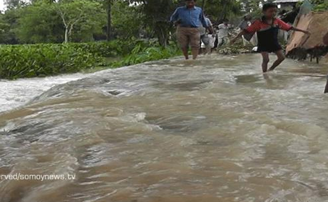 কুশিয়ারার বাঁধ ভেঙে ২৫ গ্রাম প্লাবিত