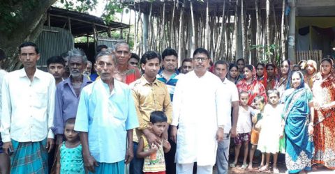 শালবরাট কালী মন্দিরের নির্মাণ কাজ পরিদর্শন করলেন এমপি রনজিত রায়