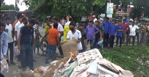 কালীগঞ্জে ২ কোটি টাকার নকল বিড়ি ও ব্যান্ডরোল আটক